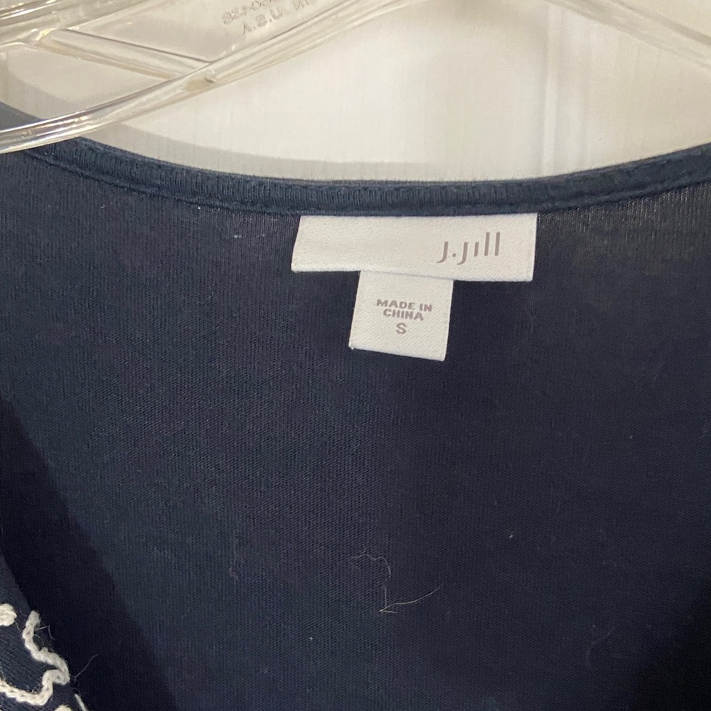 J. Jill Dark Blue Blouse with White Detailing - Picture 2 of 4